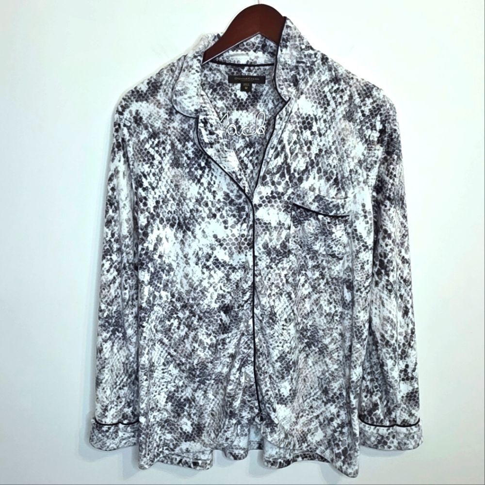 Donna Karan Sleepwear Gray Snake Print Soft Button Up Pajama Top Size Medium